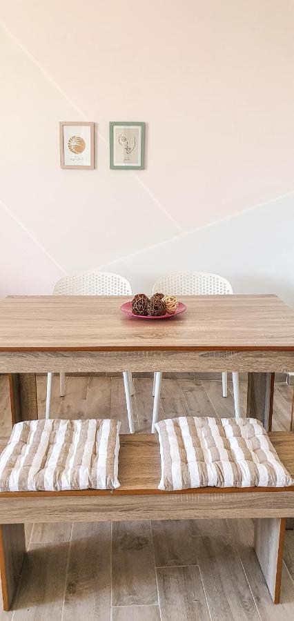 Aqua Holiday Apartments Avlonya Dış mekan fotoğraf