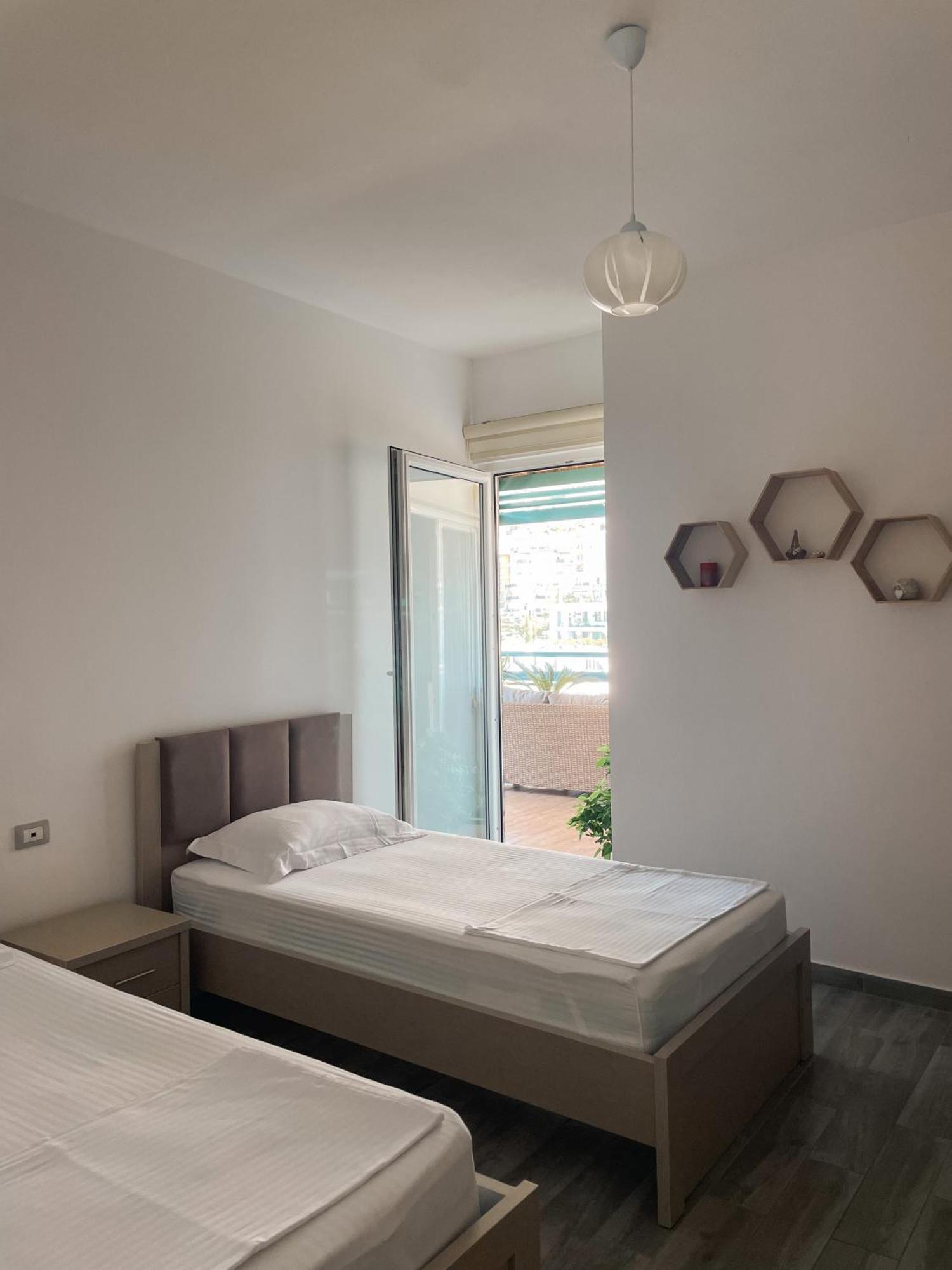 Aqua Holiday Apartments Avlonya Oda fotoğraf