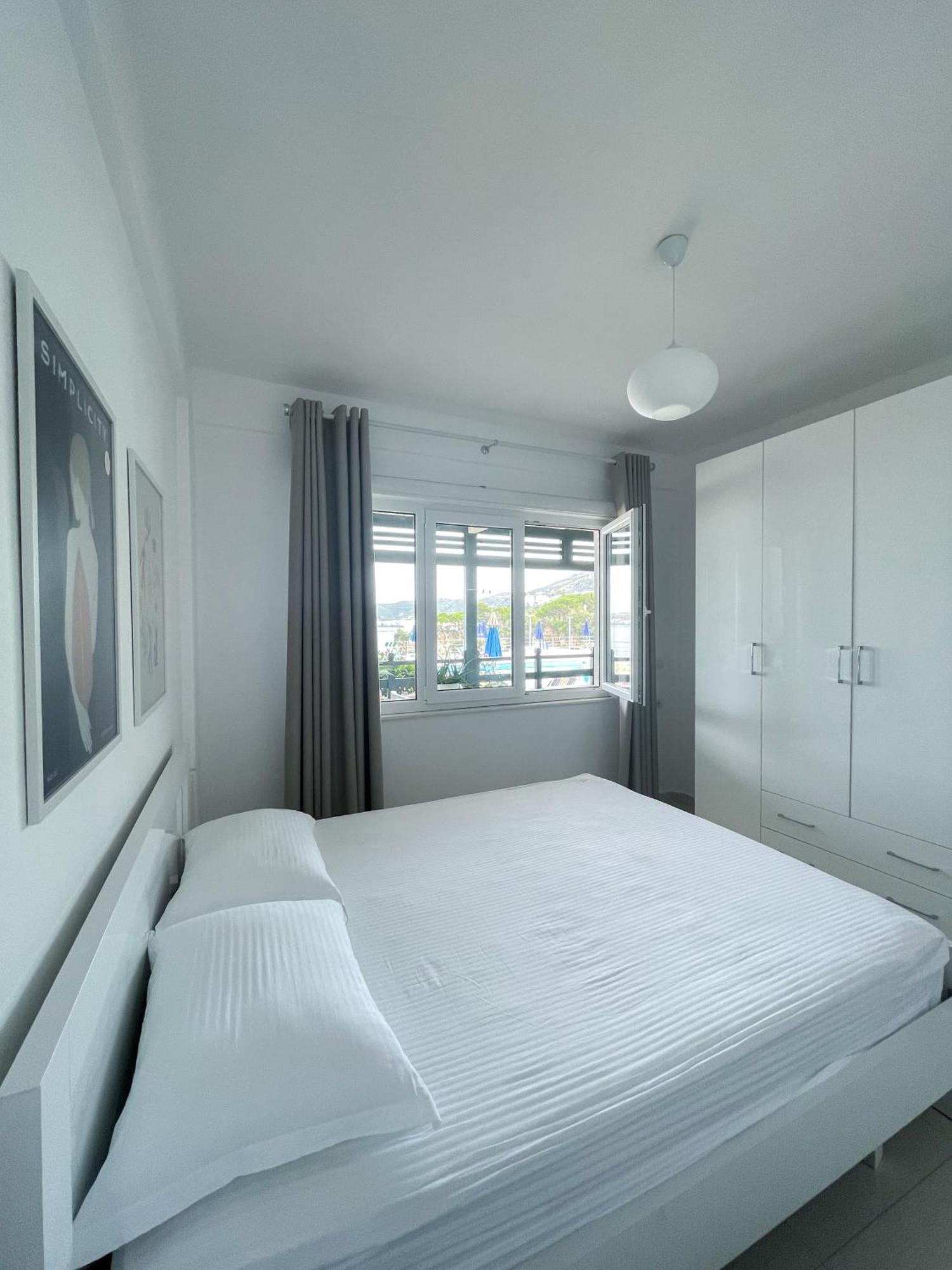 Aqua Holiday Apartments Avlonya Oda fotoğraf